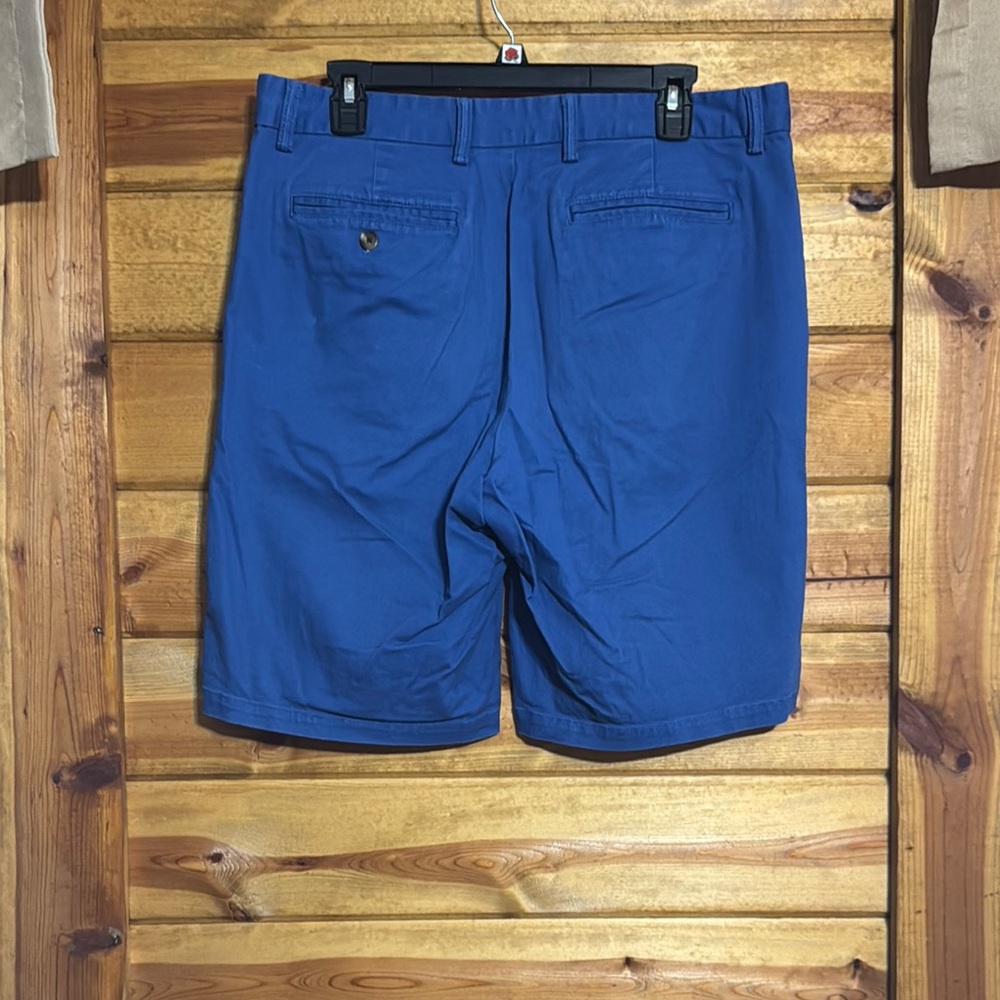 OLD NAVY Royal Blue Flat Front Men’s Casual Shorts Ultimate Slim Built In Flex - Picture 2 of 4